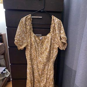 Old Navy Yellow Floral Dress With Short Puffy Sleeves